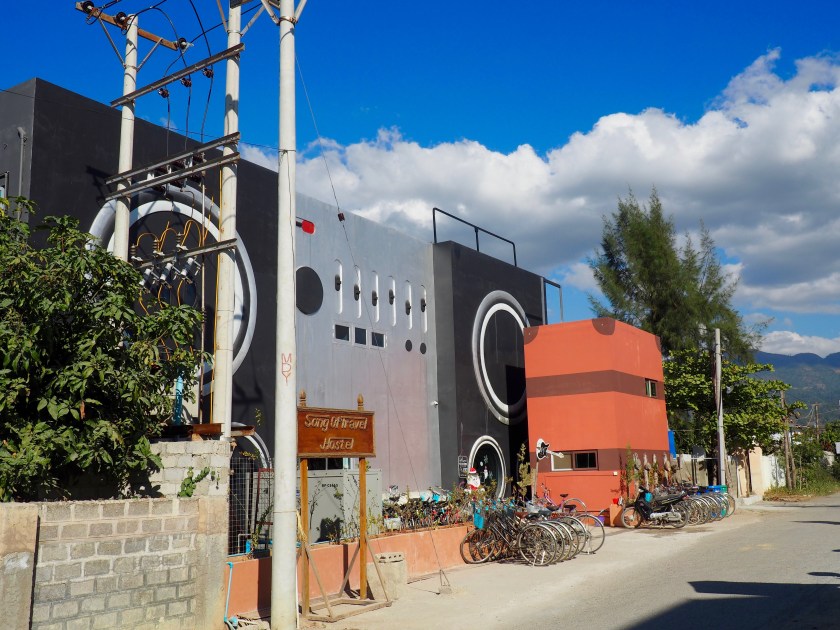 OLYMPUS DIGITAL CAMERA